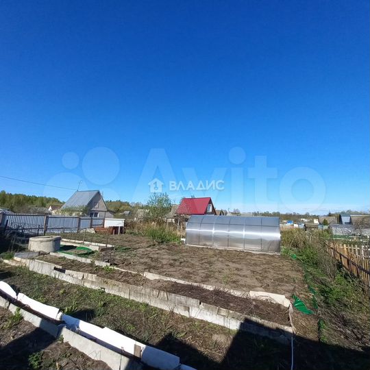 Дом 25 м² на участке 4 сот.
