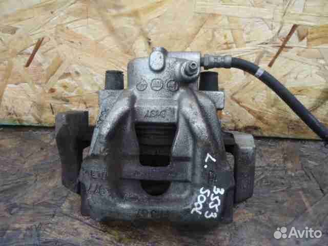 Суппорт передний левый Fiat 500L 500L 2012 - наст