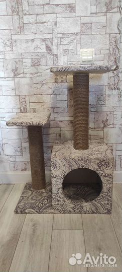 Когтеточка домик для кошки новый