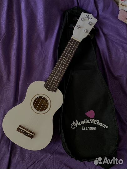 Укулеле сопрано, Martin Romas MR-21 WH