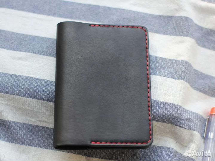Обложка на паспорт кожаная
