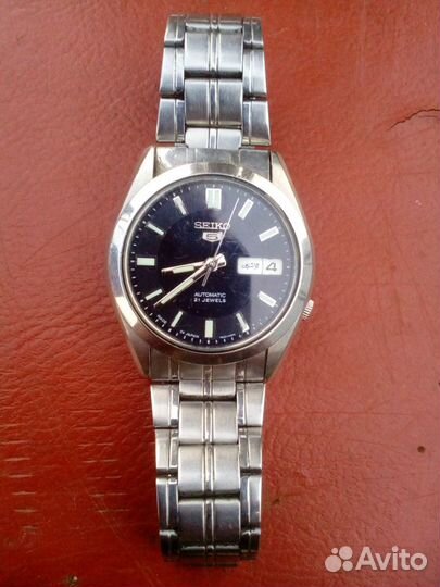 Наручные часы Ориент, Сейко и часы СССР