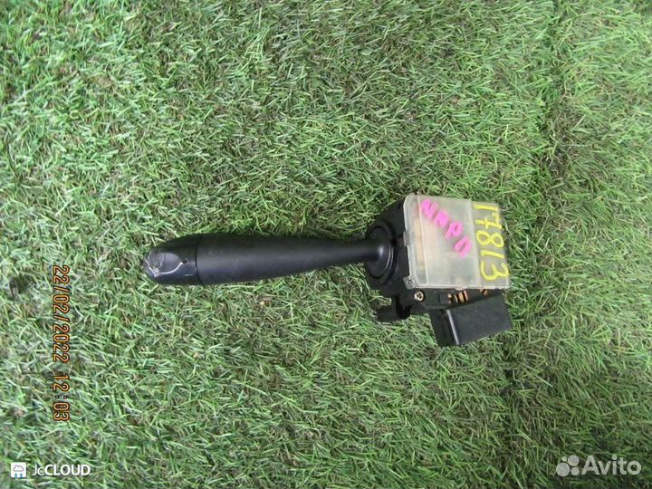 Переключатель поворотов на toyota IST NCP61 1NZ-FE