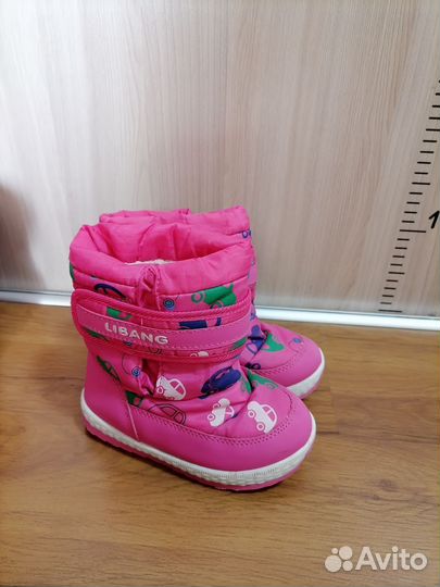 Зимние дутики и ботинки детские