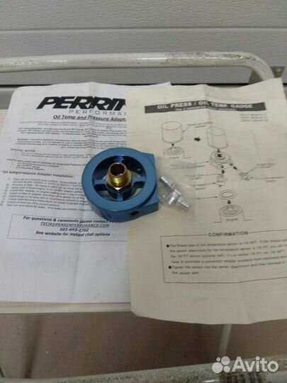 Проставка под датчики температуры и давления масла