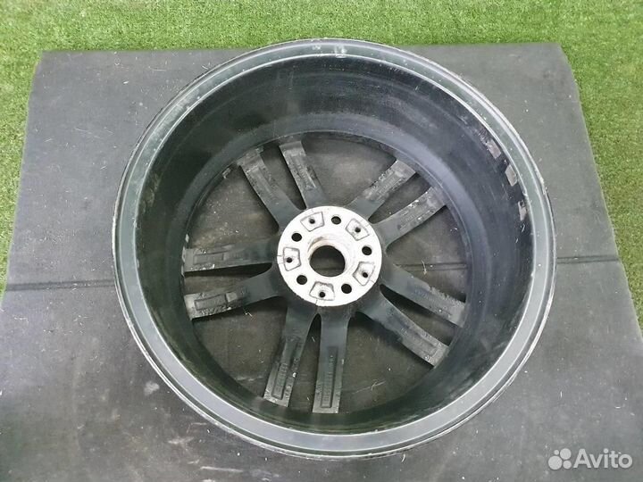 Диск литой R19 BMW 7er G11 G12 (2015-н.в.) 647 сти