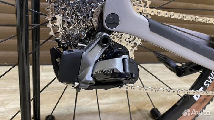 Canyon grizl CF SL7 etap