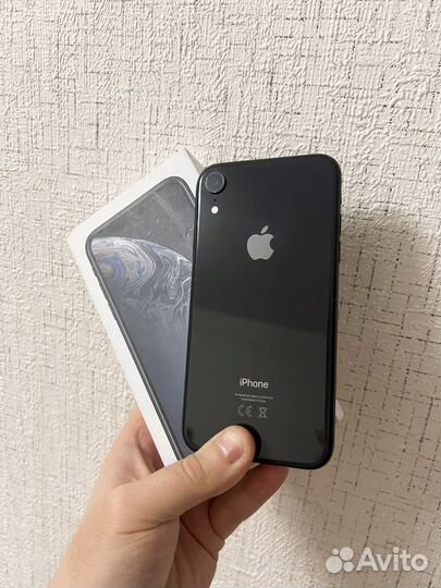 iPhone Xr, 64 ГБ