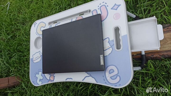 Столик для ноутбука