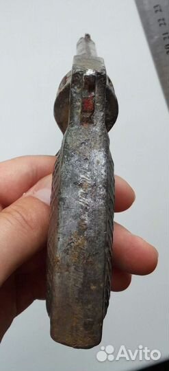 Игрушечный пистолет