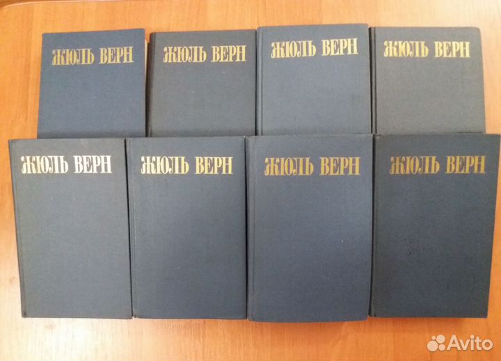 Продаются книги 