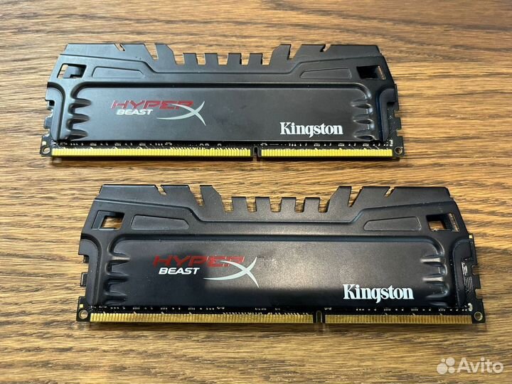 Память Kingston HyperX 16GB DDR3