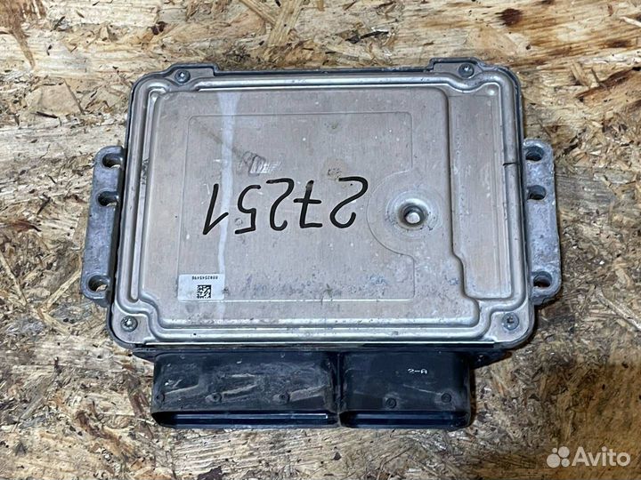 Блок управления двигателем Opel Zafira 2 (B) 2006