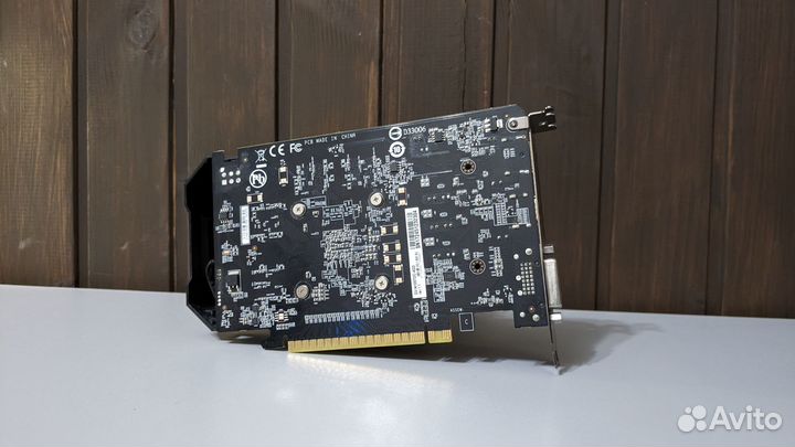 GTX 1050 Ti Gigabyte / Видеокарта