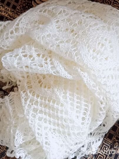 Шаль ручной работы