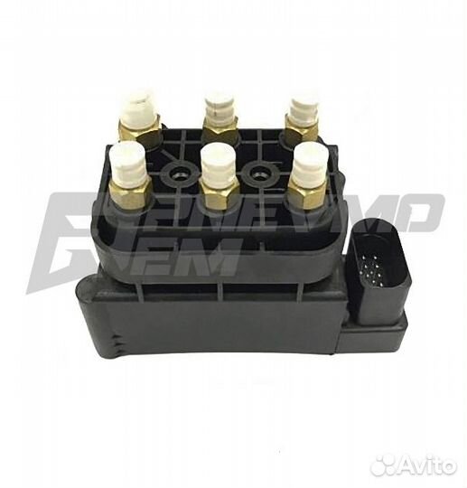 Блок клапанов пневмоподвески для Mercedes-Benz ML