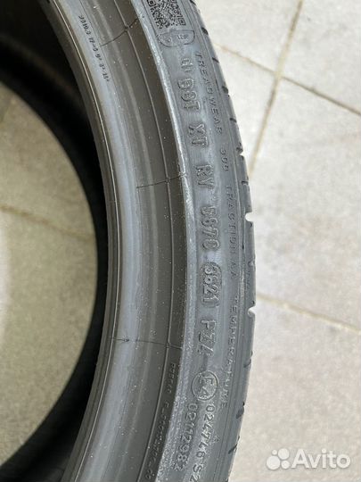 Pirelli P Zero PZ4 285/30 R20 99Y