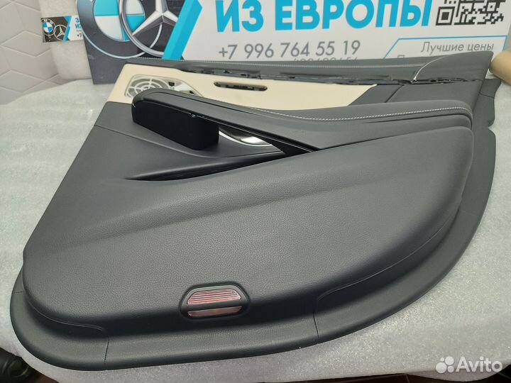Обшивка задней правой двери Mercedes-Benz W222