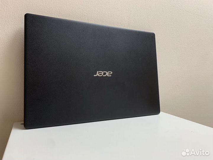 Ноутбук Acer amd a6 9220e / ssd m2 256gb / 8gb