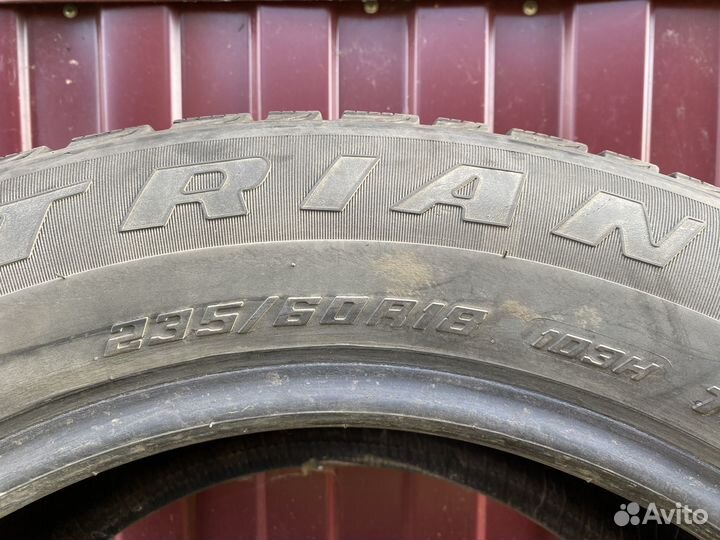 Triangle TR777 235/60 R18