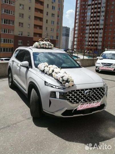 Свадебные украшения на машину