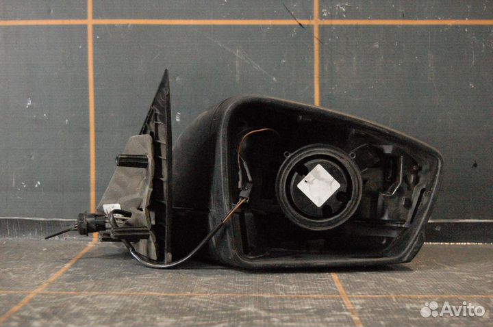 Зеркало наружное правое - LADA Granta