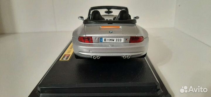 Bmw M Roadster 1996 / 1:24 / Bburago