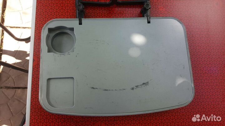 Столик складной для машины на сидение