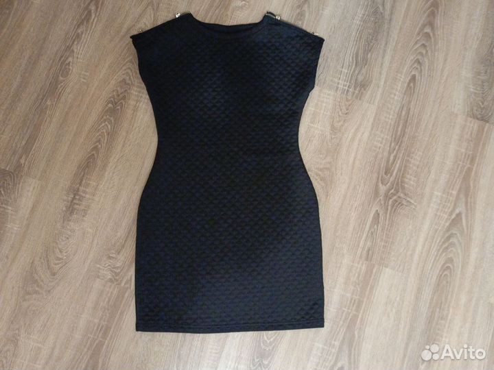 Платья женские, 44-46 размер