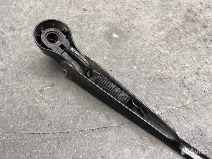 Зад поводок дворника Fusion