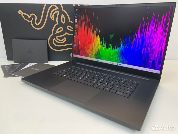 Razer Blade 17 RTX3080ti/i7-12800H/32G/1T Новье