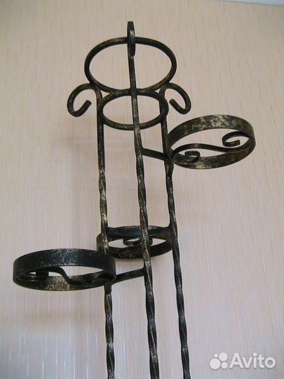 Цветочница кованная на 7 горшков