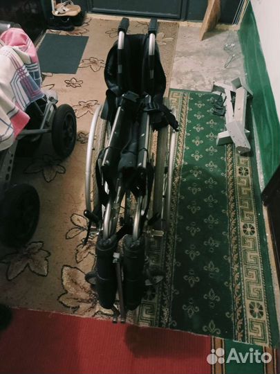 Коляска инвалидная