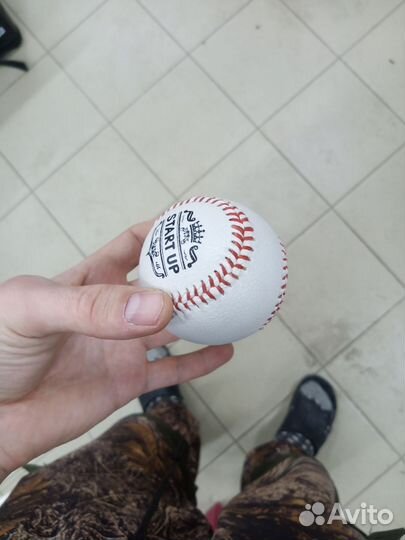 Бейсбольный мяч