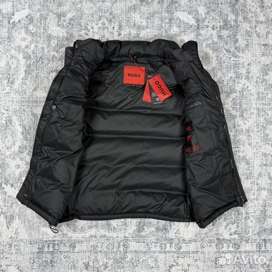 Жилет Hugo черный