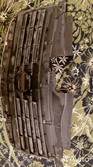 Решетка радиатора nissan almera classic