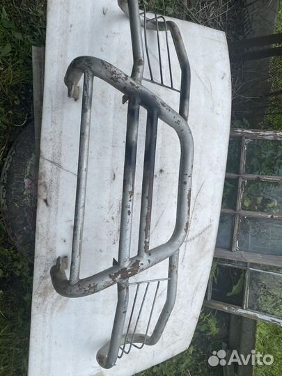 Кенгурятник на ниву