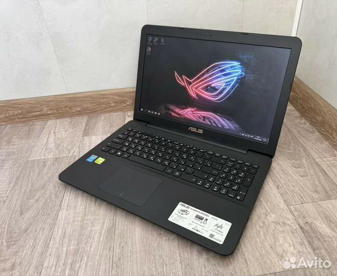 Ноутбук Asus / Intel Core i3 / SSD / 8Gb озу