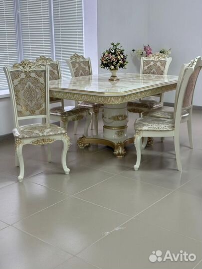 Стол, стулья набор.Оплата при получении