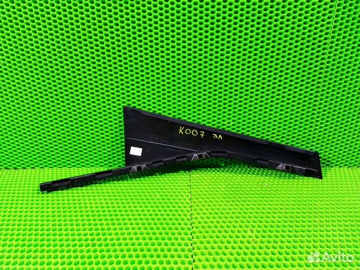 Накладка двери задняя левая Volkswagen Touareg NF