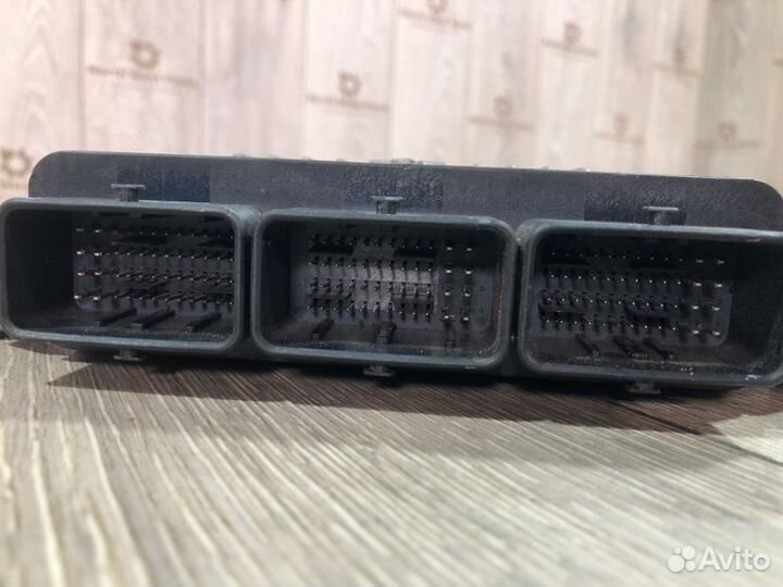 Блок управления двигателем Land Rover Range Rover