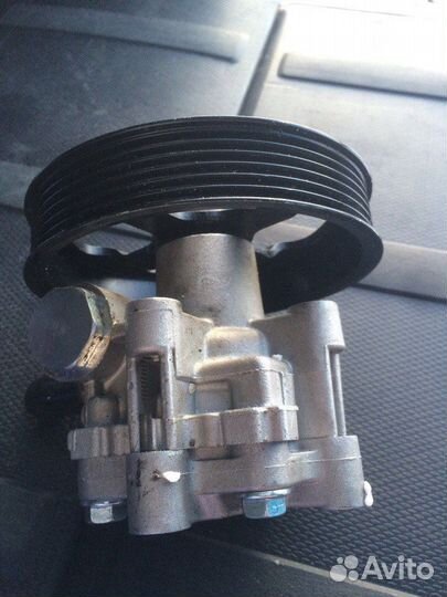 Насос гур Mitsubishi Outlander в наличии