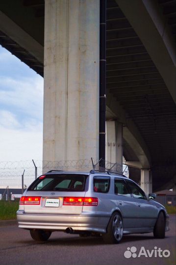 Toyota Mark II Wagon Qualis 2.5 AT, 1998, 400 000 км