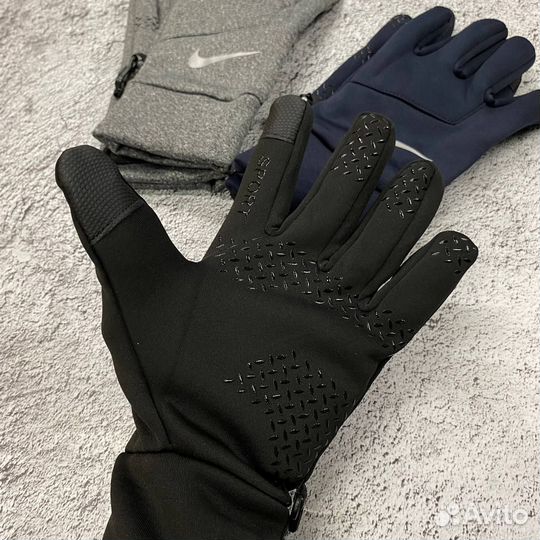 Перчатки Nike новые