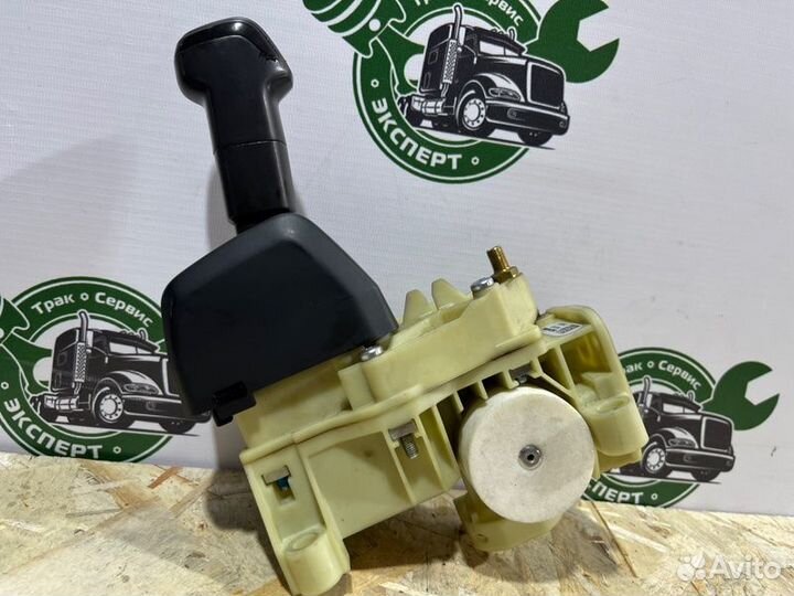 Кран стояночного тормоза Scania 6