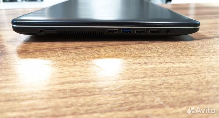 Ноутбук Asus VivoBook, Celeron N3350, HD Graphics