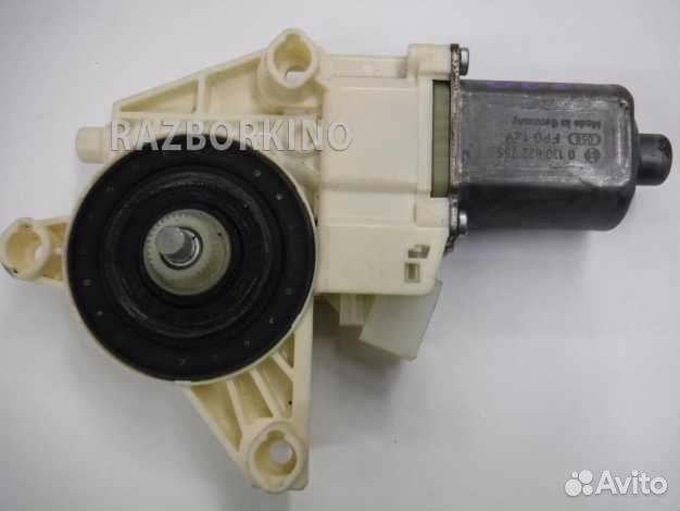 Моторчик переднего левого стеклоподъемника Mercedes C292 GLE