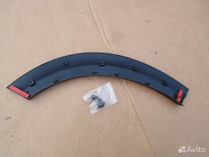 Молдинг зад двери по арке левый Infiniti QX50 J55