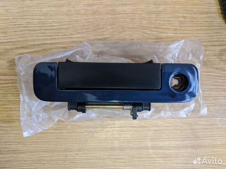 Ручка двери Ауди 100