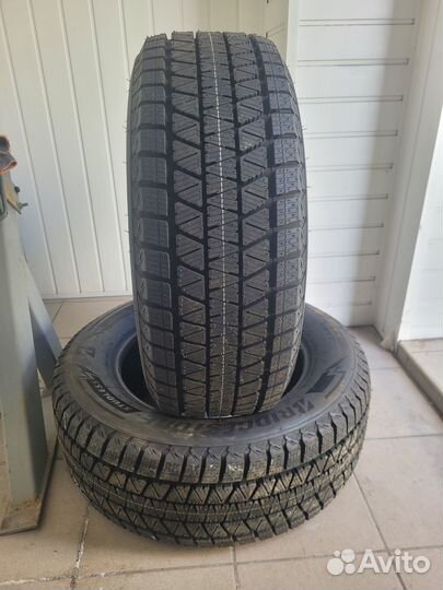 Bridgestone Blizzak DM-V3 265/60 R18 110R